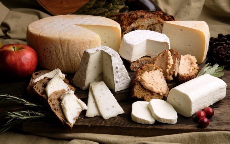 AVVISO PUBBLICO CONCESSIONE BUONI PER ACQUISTO PANE E FORMAGGIO IN FAVORE DI FAMIGLIE INDIGENTI